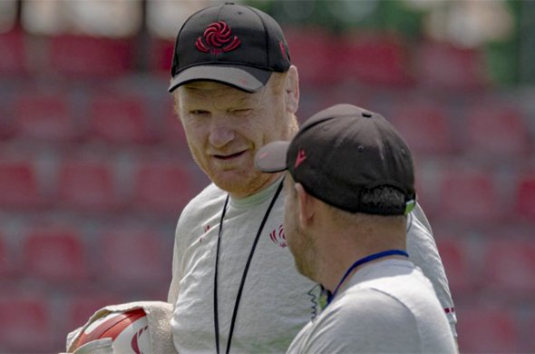 დერეფნის ახალი მწვრთნელი პოლ ტიტო