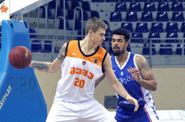 „დინამომ“, „ბათუმი“ „ზაიჩიკებთან“ ერთად დაამარცხა