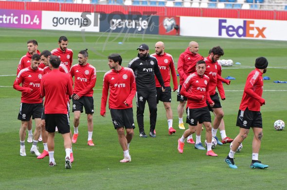 მოულოდნელი სიურპრიზები ვილის თავს არ ანებებს