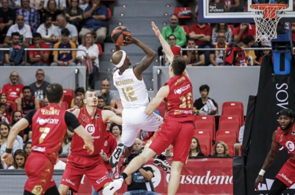 მაკფადენის 28 ქულა და პირველი გამარჯვება ესპანურ ლიგაში