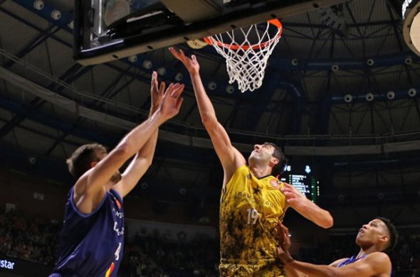 სამკვირიანი ტრავმის შემდეგ შერმადინი მოედანს დაუბრუნდა