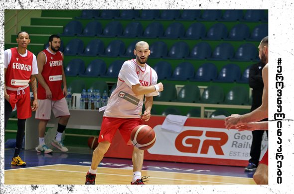 გაფართოებული, თუმცა არასრული შემადგენლობით ეროვნულმა დანიაში გამგზავრებამდე ბოლოჯერ ივარჯიშა გაფართოებული, თუმცა არასრული შემადგენლობით ეროვნულმა დანიაში გამგზავრებამდე ბოლოჯერ ივარჯიშა