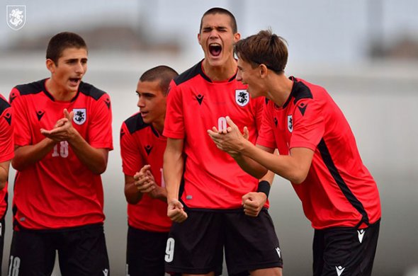 კარგი დინამიკა ნიუანსების ფონზე, რომელიც შედეგზე აისახება