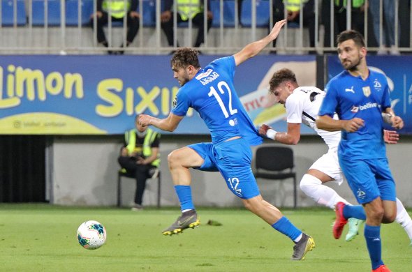 ორი „გაჩუქებული“ თამაში...