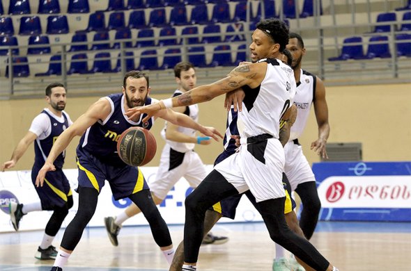 "ოლიმპი" და "ბათუმი" ლიდერებს წამოეწიენ...