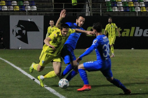 ორ-ორ ქულიანი სხვაობა საჩემპიონო და მესამე ადგილისთვის ბრძოლაში