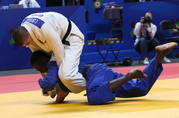 ერთი ოქრო და ორი ბრინჯაო კადეტთა ჩემპიონატზე