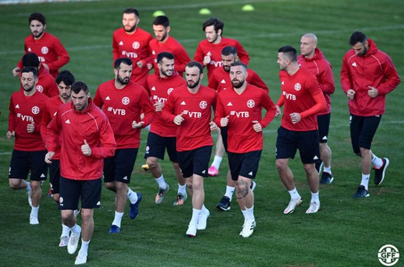 საქართველოს ეროვნულმა ნაკრებმა ნოემბრის მატჩებისთვის მზადება დაიწყო