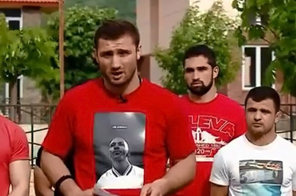 ვიდრე ყველაფერი „პოლიტიკურ ხარისხში" გადაიზრდება ვიდრე ყველაფერი „პოლიტიკურ ხარისხში" გადაიზრდება