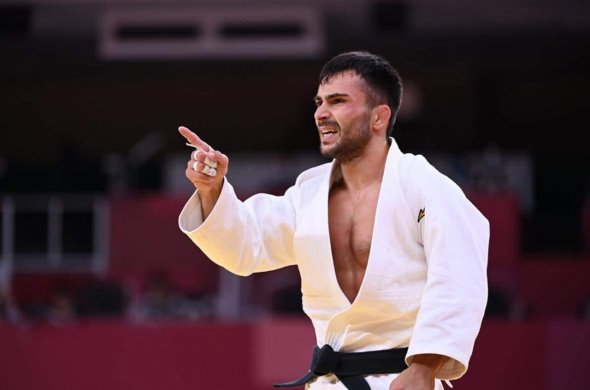 პირველი ოლიმპიური მედალი არის!!!