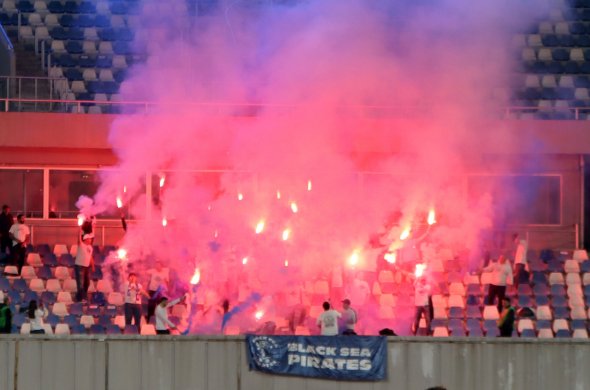 „პირატები“ სოცქსელში მობილიზებას აცხადებენ - რა ხდება ბათუმის „დინამოში“?