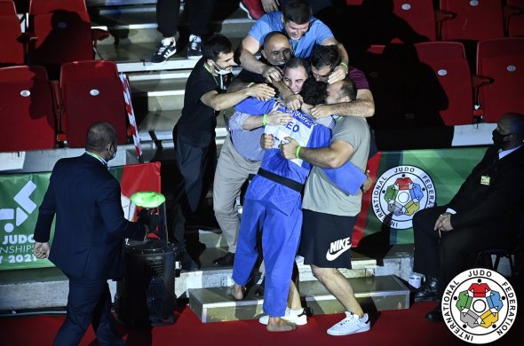 უკვე ოცდათერთმეტი!