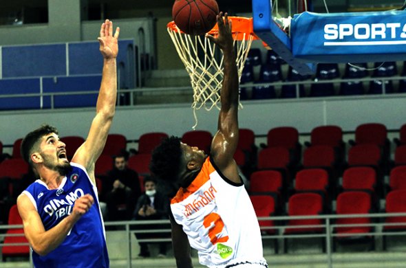 ტურის დასრულებამდე სუპერლიგას „ოლიმპი“ და „მეგა“ ლიდერობენ