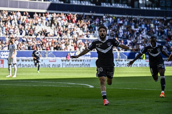 გამოძახებულები, არეალში მყოფნი და სადებიუტო გოლი