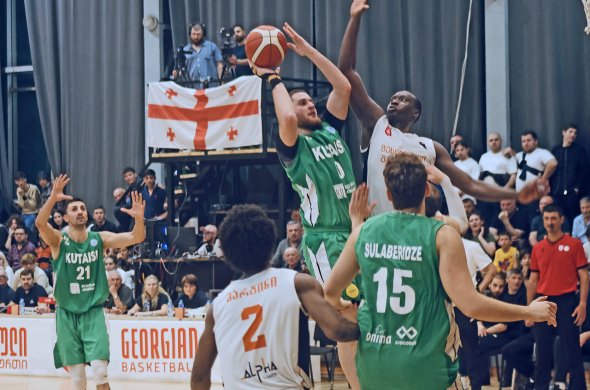 „დელტამ“ თსუ-ს შეუმცირა, იმერულ დერბიში „ქუთაისი 2010“ დაწინაურდა „დელტამ“ თსუ-ს შეუმცირა, იმერულ დერბიში „ქუთაისი 2010“ დაწინაურდა