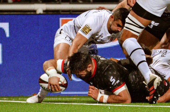 საღინაძემ ლიდერს გაუტანა