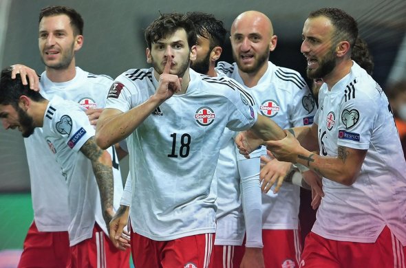 „ქარიშხალ“ ისაკს გვპირდებოდნენ, ხელთ კი, კოლხეთის დაბლობიდან წამოსული „სმერჩი - კვარა“ შერჩათ