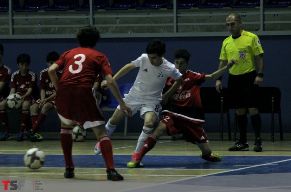 15 წლამდე ტურნირში „საბურთალოს“ ფინალში კვლავ „დინამო თბილისი“ შეხვდა 15 წლამდე ტურნირში „საბურთალოს“ ფინალში კვლავ „დინამო თბილისი“ შეხვდა