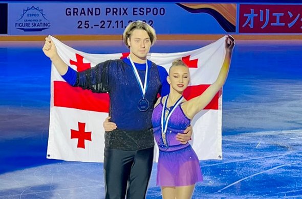 ესპოს გრან-პრის ეტაპის ბრინჯაო ანასტასია მეტელკინა-დანიილ პარკმანის წყვილისაა ესპოს გრან-პრის ეტაპის ბრინჯაო ანასტასია მეტელკინა-დანიილ პარკმანის წყვილისაა