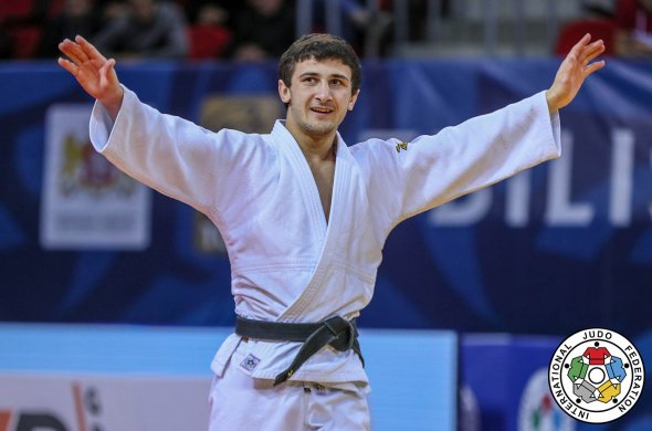 ჯაბა პაპინაშვილმა ბაქოს გრან სლემზე ერთი ამოსუნთქვით იასპარეზა