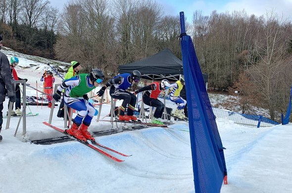 საქართველოს სკი-კროსის წარმომდგენლებმა ჩეხეთში გამართულ ტურნირზე წარმატებით იასპარეზეს
