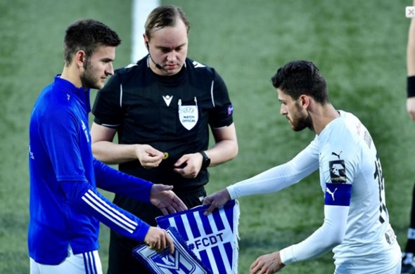 ეზოს გუნდთან, ამ მაისურით არ უნდა წააგო