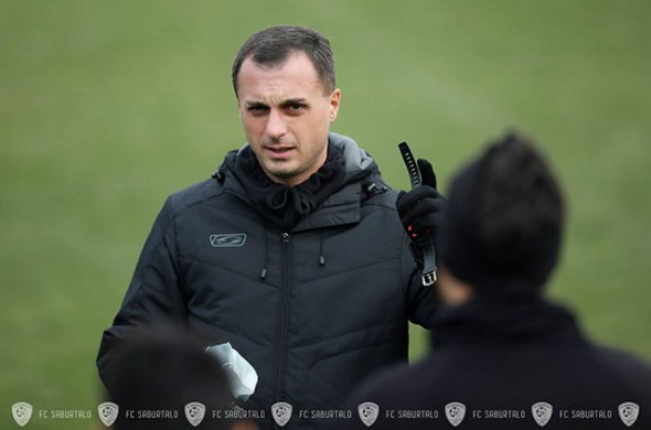 ჩავარდნილი წელი და ახალი იმედები