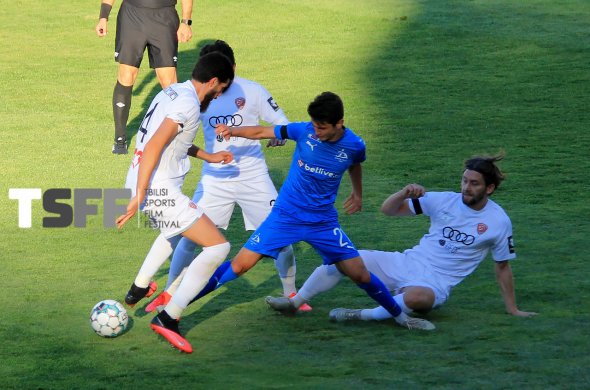 ჩემპიონმა გამარჯვებით განაახლა