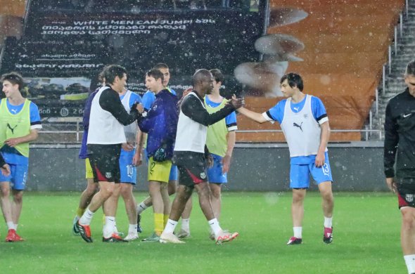 როდესაც წვიმა ფეხბურთში ამინდს ვერ ქმნის... როდესაც წვიმა ფეხბურთში ამინდს ვერ ქმნის...