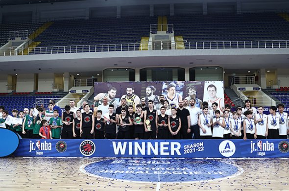 ჯუნიორ NBA-ს 2022 წლის „ა“ ლიგა “ვინგსის” (ტორონტო) გამარჯვებით დასრულდა