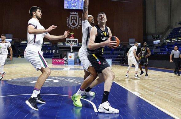 შერმადინის 22 ქულა, MVP-ის ტიტული და გამარჯვება ყოფილ გუნდთან
