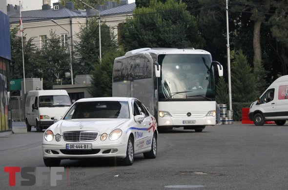 რთული თამაშის მიუხედავად, შეეცდებიან წაუგებელი ციკლი შეინარჩუნონ რთული თამაშის მიუხედავად, შეეცდებიან წაუგებელი ციკლი შეინარჩუნონ