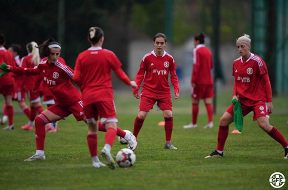 ქალთა ეროვნულმა მსოფლიოს საკვალიფიკაციოსთვის შეკრება დაიწყო