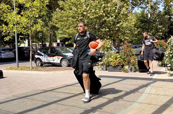 საქართველოს ეროვნული ნაკრები როგლადან უნგრეთის ქალაქ კეჩკემეტში ჩავიდა