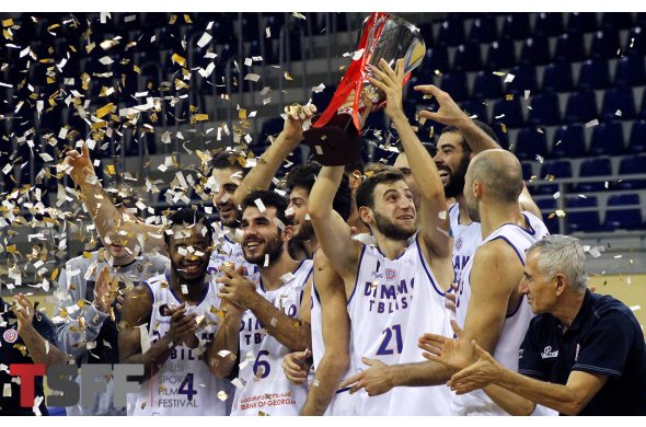 მეორე ტიტული სეზონისა და ევროპის თასის დაწყებამდე