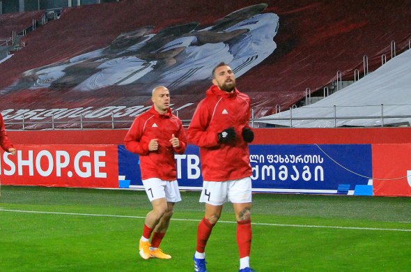 ჯაბა კანკავამ ჭეშმარიტ გულშემატკივარს, გურამ კაშიამ კი ვაისს, მადლობა გადაუხადეს
