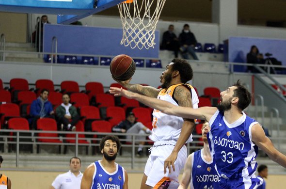 სანაკრებო შესვენების შემდეგ სუპერლიგა განახლდა