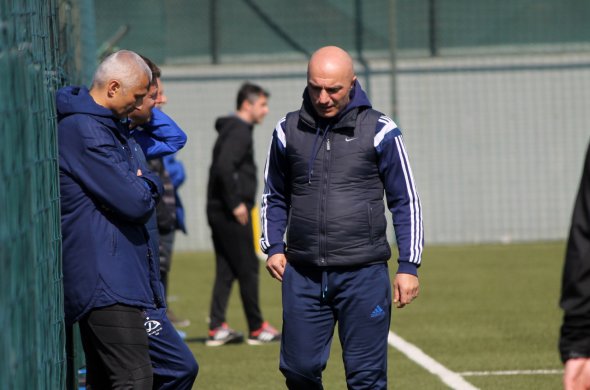 ერთწლიანი კონტრაქტით „კორონაში"