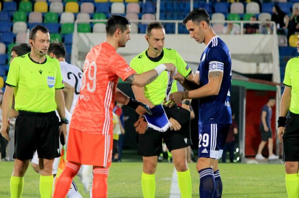 ორ დღეში გუნდი არ შენდება