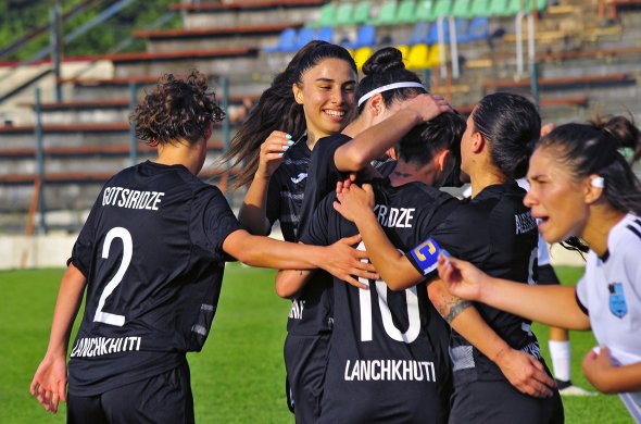 ქალთა ლიგის 10 ტურის შემდეგ, გათამაშებას კვლავ „სამეგრელო“ ლიდერობს