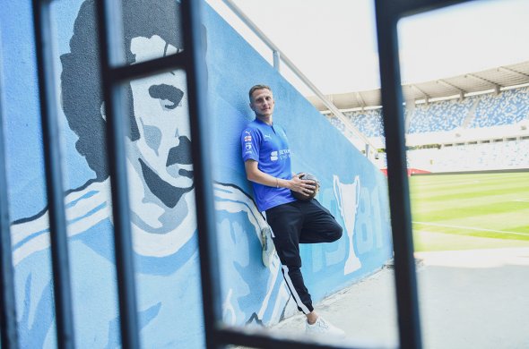 მატება გუნდში - ჯიმი ტაბიძე „დინამო თბილისის“ ფეხბურთელია