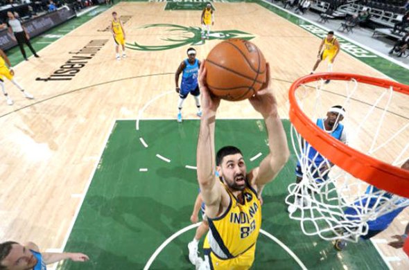 ბითაძის 2 ქულა, 2 მოხსნა და 2 ჩაჭრა იუტასთან მოგებულ მატჩში