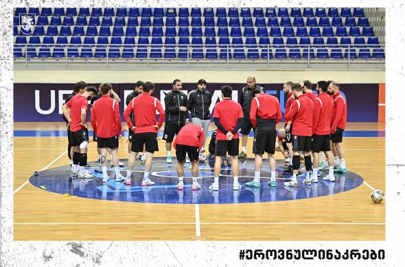 საქართველოს ნაკრები დაუმარცხებელ ფრანგებთან მოსაგებად გადიან საქართველოს ნაკრები დაუმარცხებელ ფრანგებთან მოსაგებად გადიან