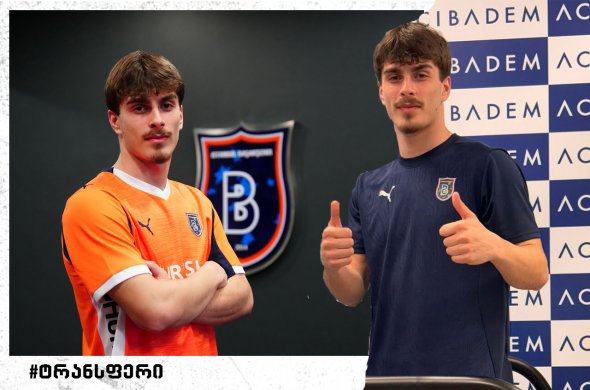 სრულწლოვანების შემდეგ, საბა ხარებაშვილი სტამბოლის „ბაშაქშეჰირს“ შეუერთდება