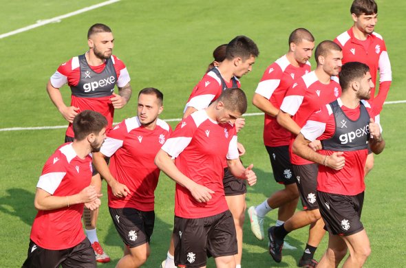 სრული მზადყოფნა სახლიდან შორს სახლივით გარემოში სრული მზადყოფნა სახლიდან შორს სახლივით გარემოში