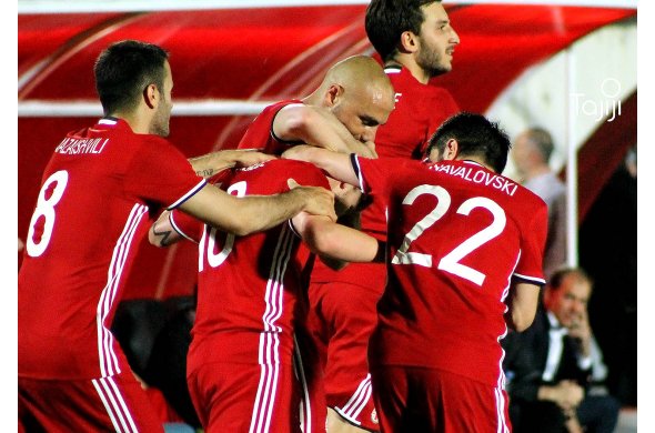 ვაისმა გუნდს უხმო ვაისმა გუნდს უხმო