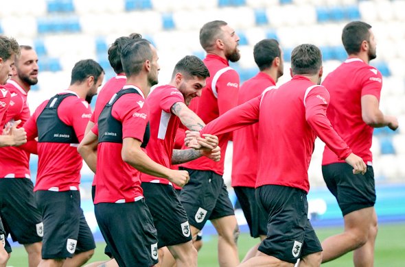 რეალობა და მოლოდინები სუპერ-პრინციპული მატჩის წინ...