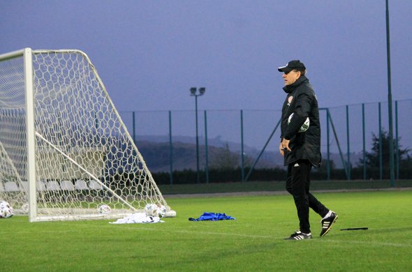 ვაისი წავიდა, 18 ნოემბერს გუნდს რამაზ სვანაძე გამოუძღვება