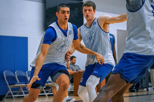 ამერიკის სტუდენტური ლიგა დაიწყო. ანდრონიკაშვილმა ერთწლიანი შესვენების შემდეგ ითამაშა