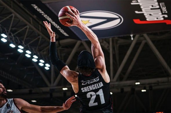 შენგელიას 15 ქულა და პირველი გამარჯვება იტალიის ჩემპიონატში